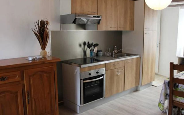 House With 2 Bedrooms in Champigny-sur-veude, With Enclosed Garden