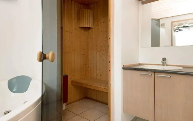 6 Person Holiday Home in Sjolund-by Traum