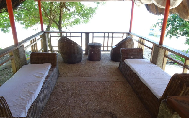 Palawan SandCastles Beach Resort