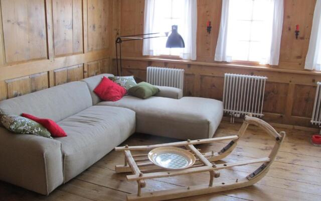 Ferienwohnung Graubünden/ Castiel