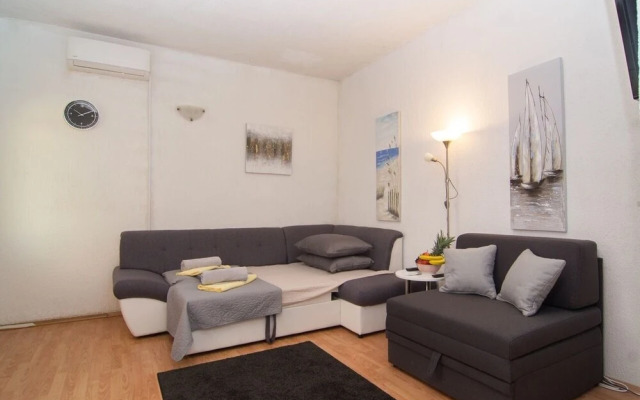 Apartment Studio Vedran