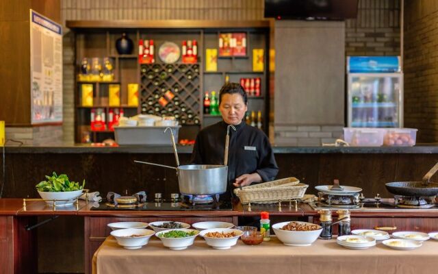 Hejing Zemeixuan Boutique Hotel