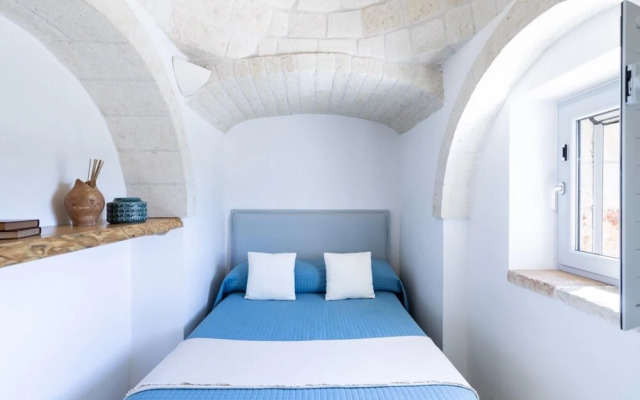 Trulli Gianpaolo - Enchanting 3 Bedroom Villa