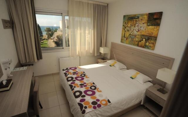 Frixos Suites (Junior Suite)