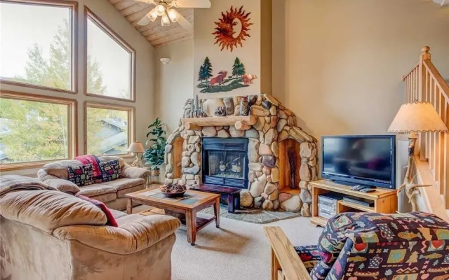 Boulder Creek #1098 3 Bedroom Condo