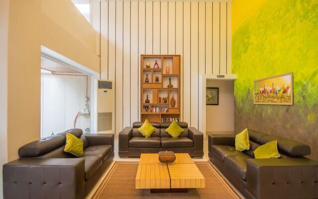 OYO 656 Tancor 3 Residential Suites