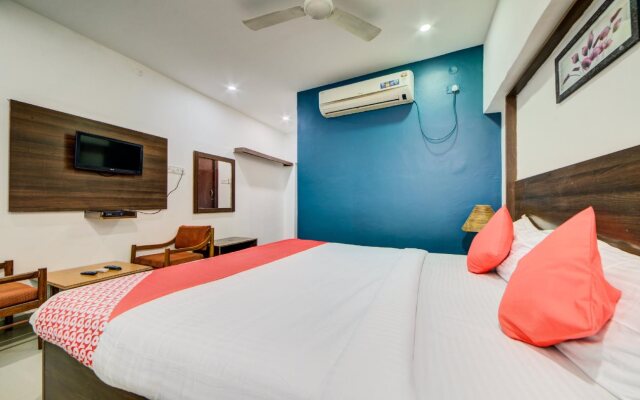 OYO 4025 Hotel Meredian Orchid