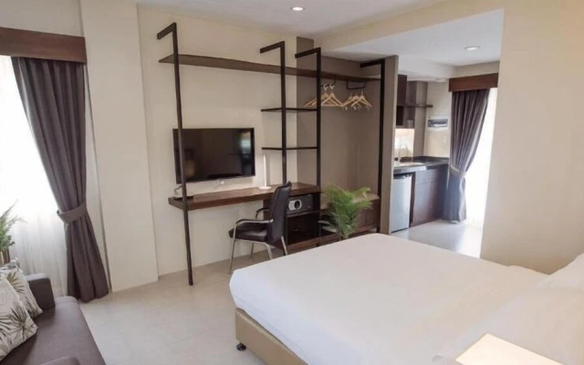 Rovira Suites