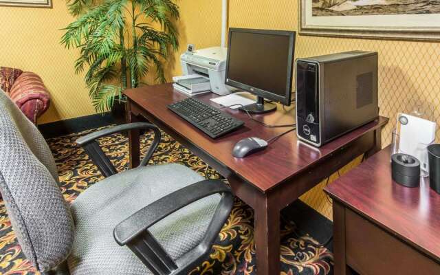 Quality Inn & Suites Conference Center Across from Casino
