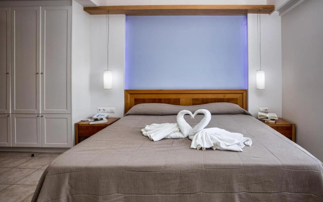 Mary Hotel & Mary Royal Suites