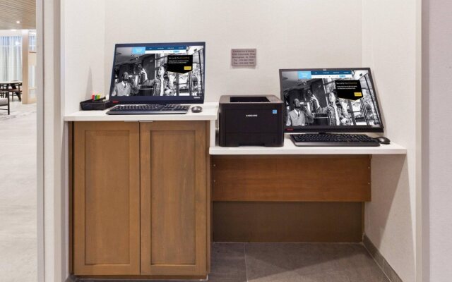 Fairfield Inn & Suites by Marriott Birmingham Colonnade