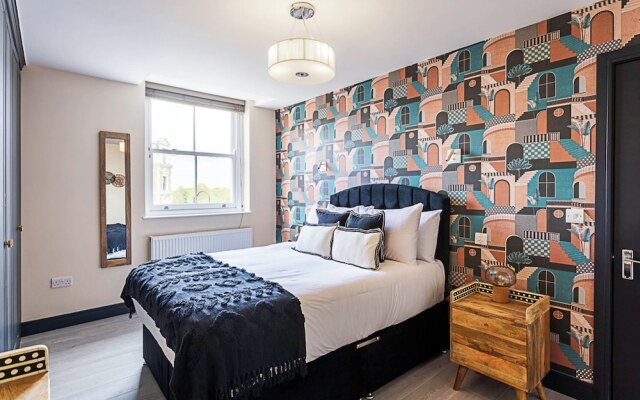 Crystal Palace Residence II