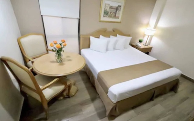 Hotel Madero Express