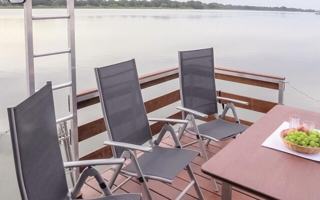 Awesome Ship/boat in Neustrelitz With 2 Bedrooms and Wifi