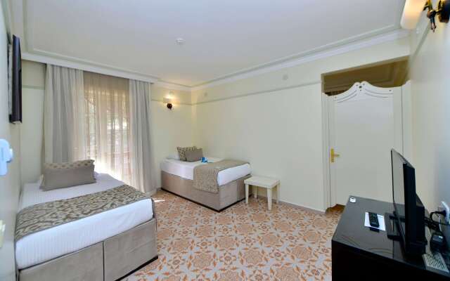 Ali Bey Club & Park