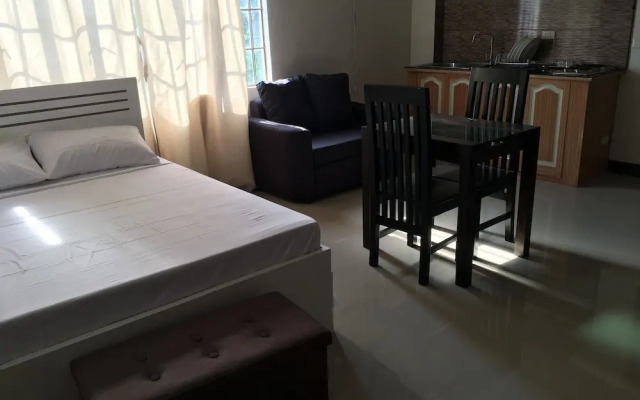 Beinte Singko de Marso Apartments