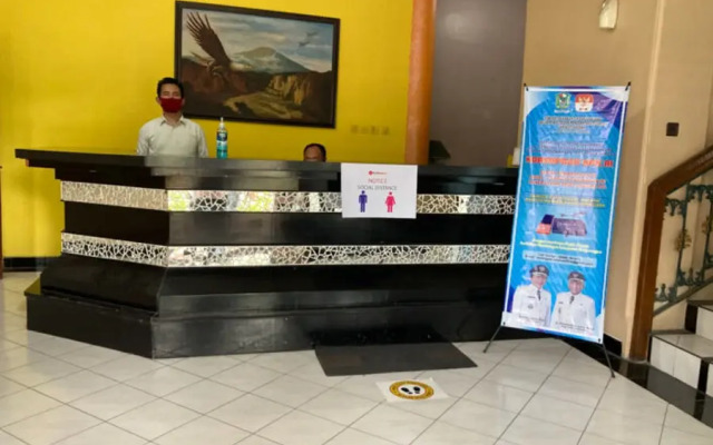 Hotel Garuda near Alun Alun Banjarnegara