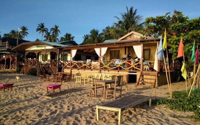 OYO 715 Dandal Bay View
