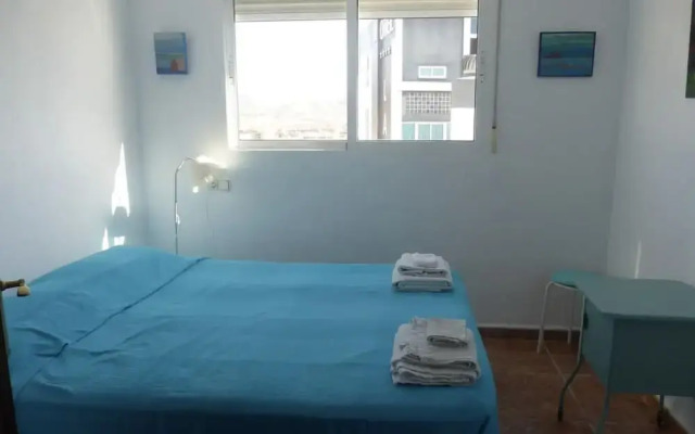 3bed Penthouse Apt With Private Terrace & Balcony