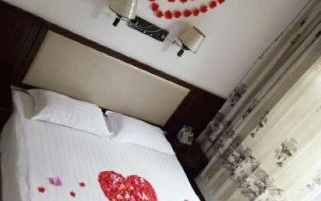 Shandong Binzhou Zouping Chunqiu Business Hotel