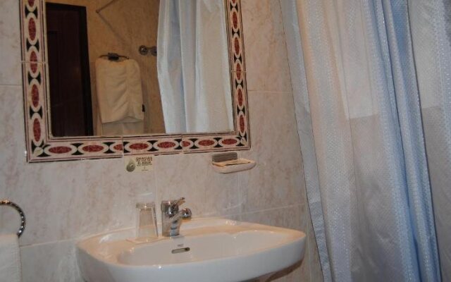 Hostal Ávila