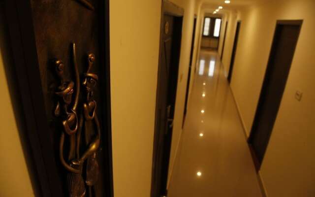PAH Clarista Hotel