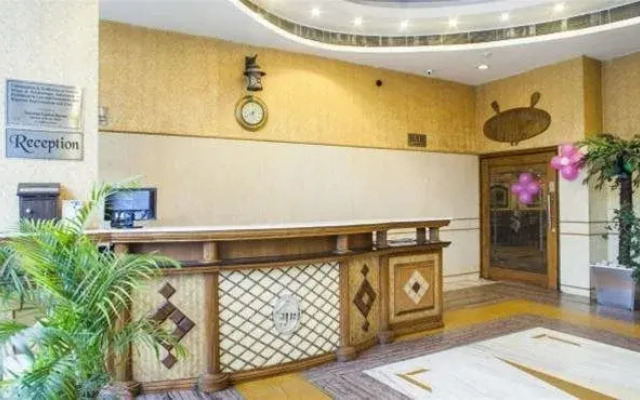 Hotel Shiraaz 1