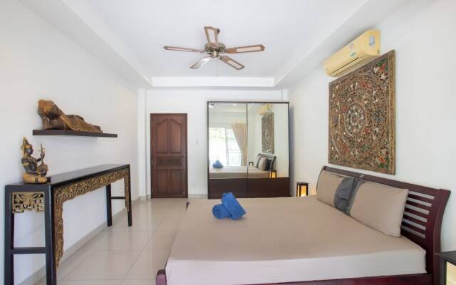 Tropical Thai Style 4BR Pool Villa Fanny