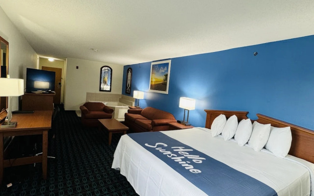 Days Inn & Suites Cambridge