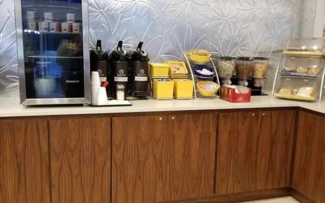 Rosewood Inn and Suites