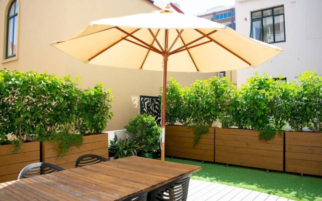 Gorgeous & Serene 1 Bed Abode With Garden