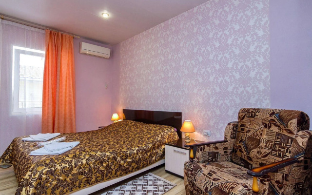 Hotel Kavkaz