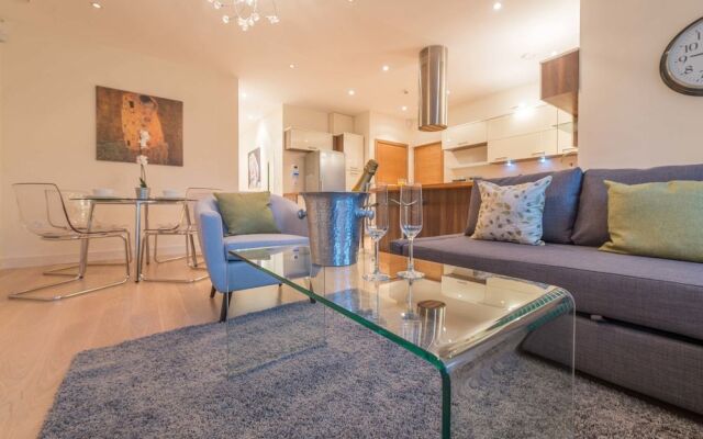 Hampden Apartments - The Catherine
