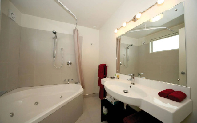 Salerno Motel Apartments