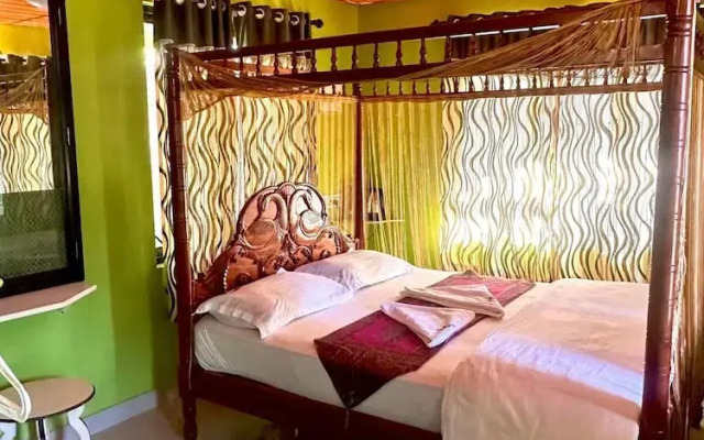Pugmarks Jungle Lodge