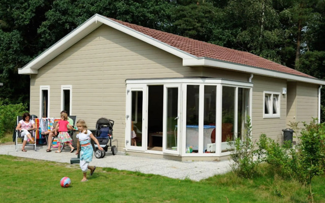 Nice chalet with dishwasher surrounded by greenery