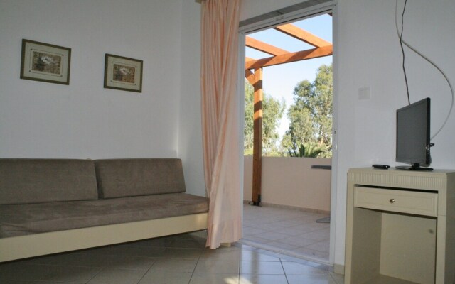 Flisvos Rooms