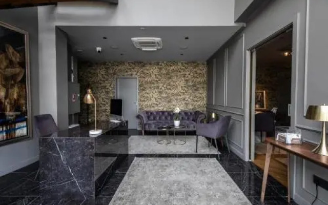 DAM Boutique Hotel & Restaurant