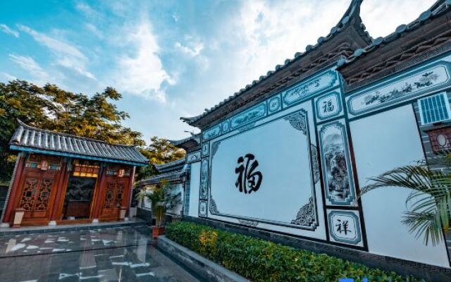 Xishuangbanna Jinghong Nalan Manor (Century Jinyuan)