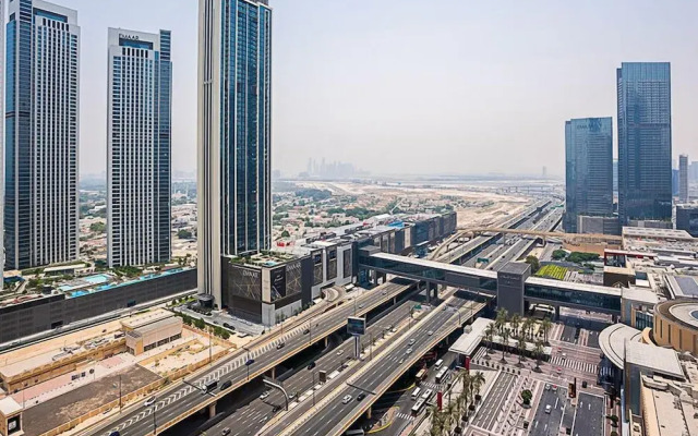 Lux 1BR Apt in Dubai Mall Residences