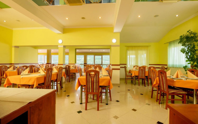 Hotel Adria