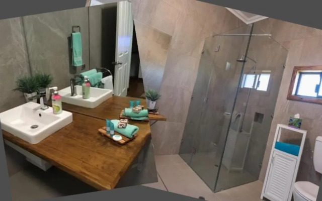 Fairway Manor Accommodation