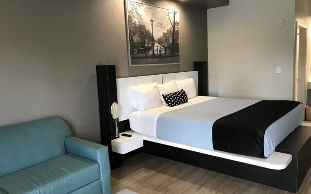 Crystal Inn