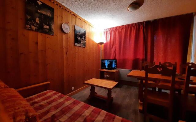 Appartement Les Menuires, 2 pièces, 6 personnes - FR-1-452-97