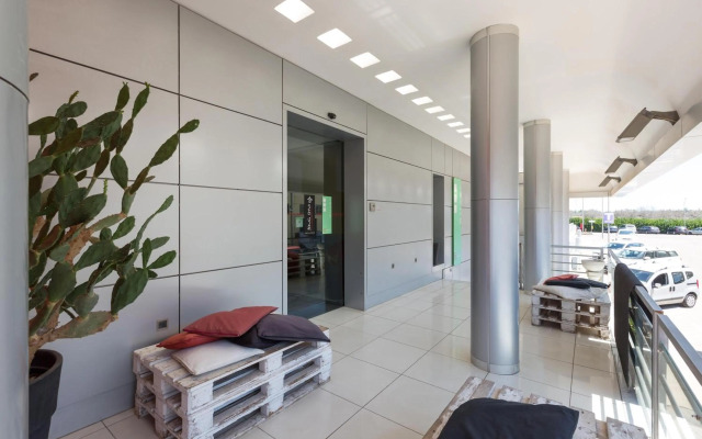 Silver Hotel by BarbarHouse