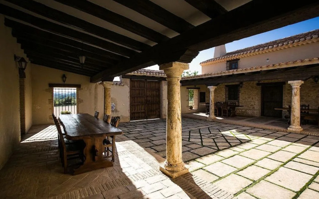 Complejo Rural Cortijo Trifillas