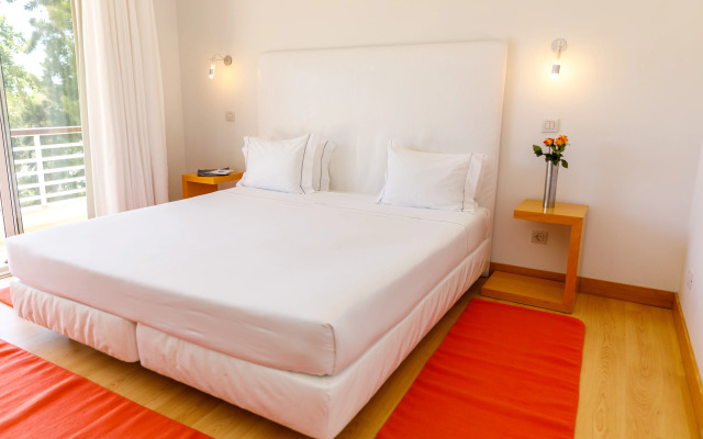 Marina Club Lagos Resort