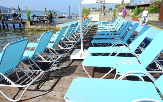 Cunda Hotel Ezer