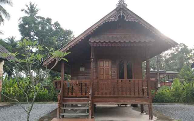 Yoo Sabai Resort