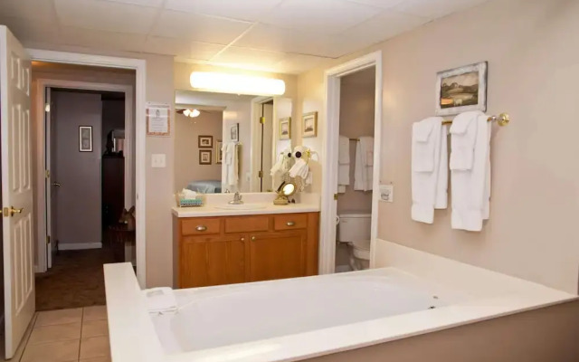 Whispering Pines 514